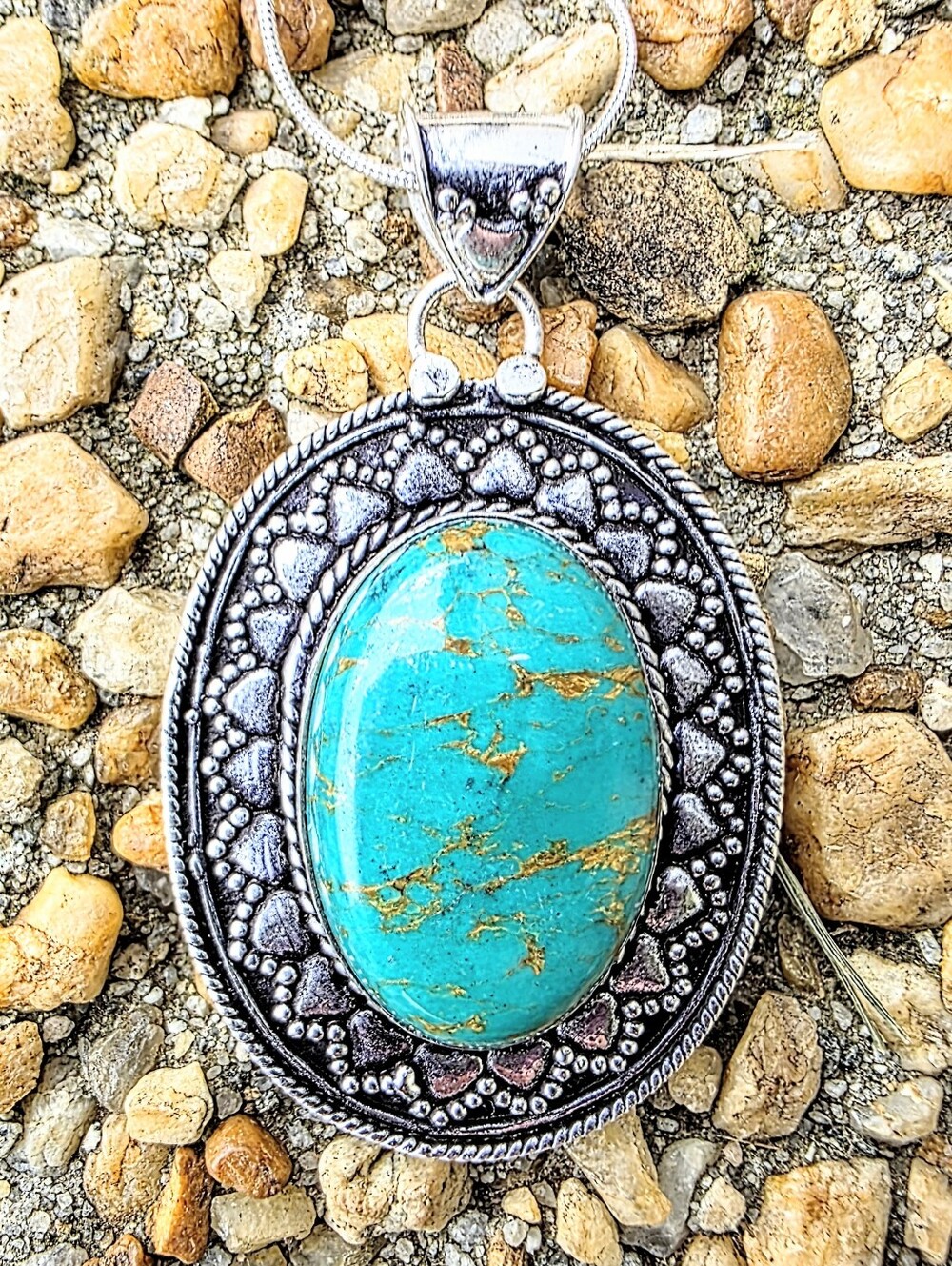 Arizona Turquoise Gemstone Pendant Necklace In 925 Sterling Silver (2.5")